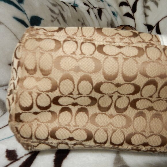 Coach tote - Picture 3 of 5